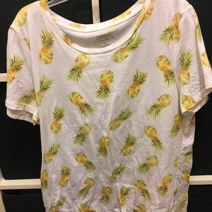 Pineapple tee!